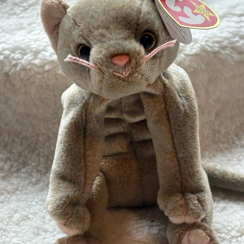 Ty Beanie Baby “Scat” Gray‎ with Pink Accents